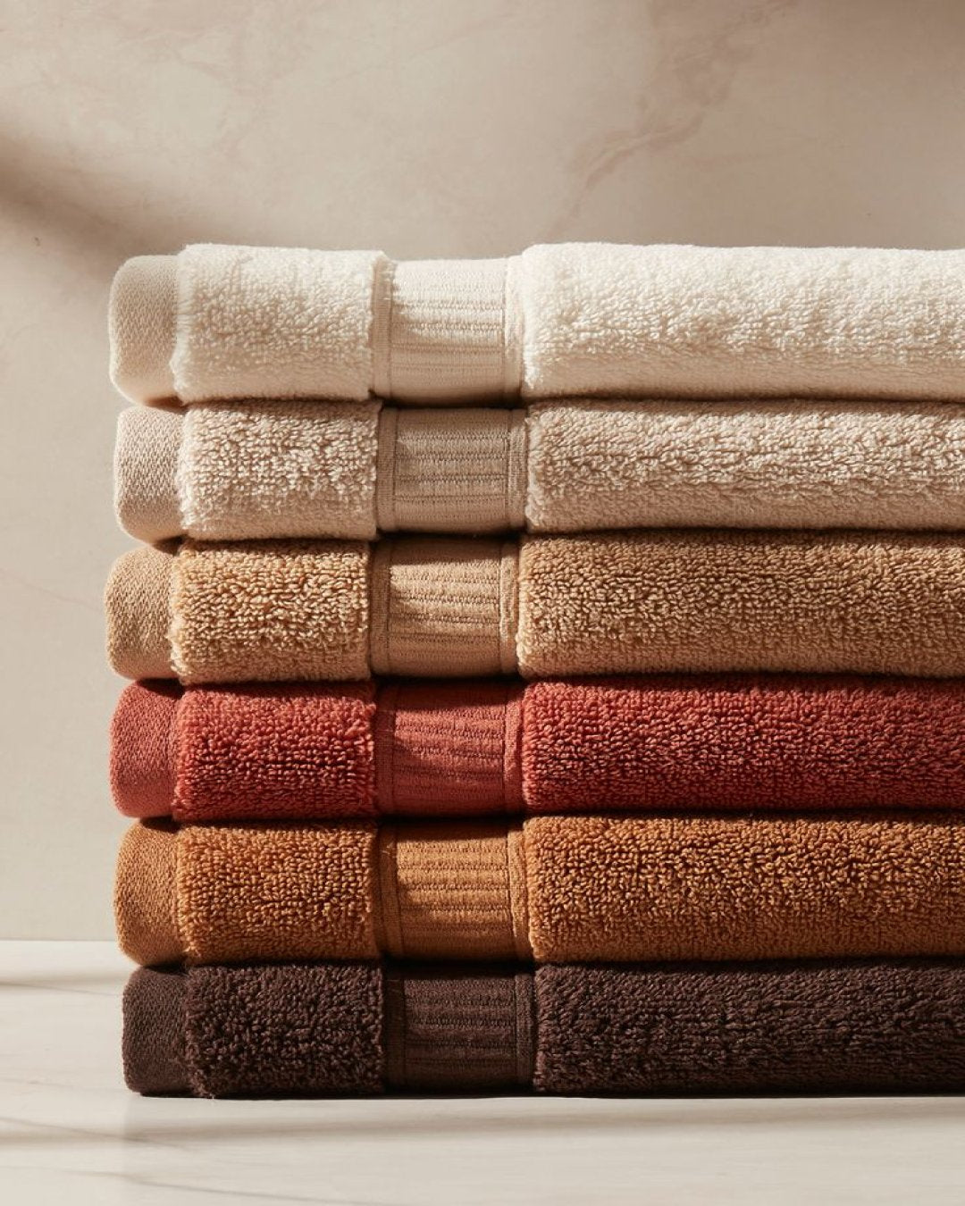 How to Choose Bath Towels: A Complete Guide to Material, Weight & Durability