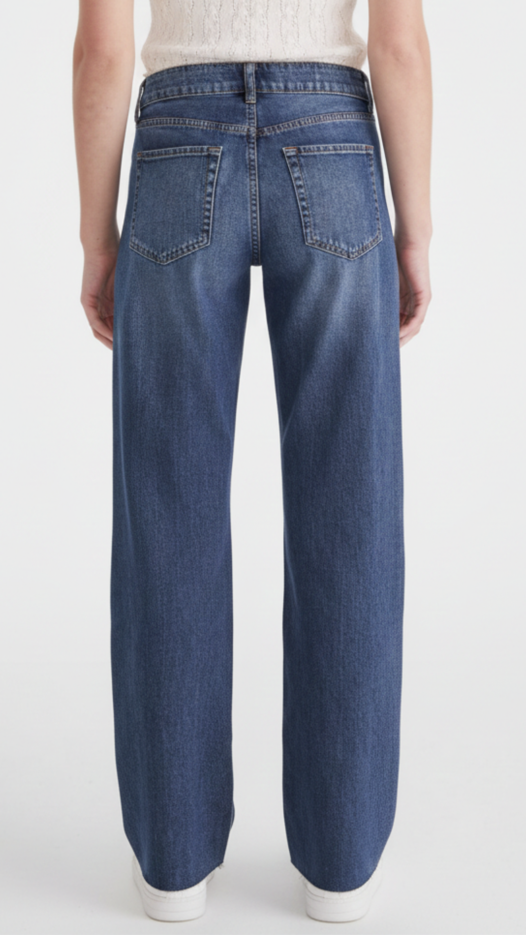 Wide-Leg Jeans